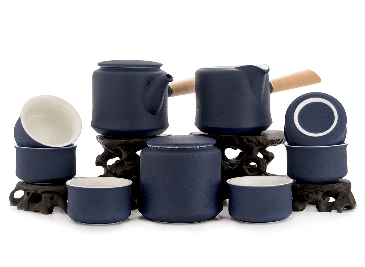 Набор посуды для чайной церемонии из 9 предметов # 42039, фарфор: чайник 230 мл, гундаобэй 230 мл, 6 пиал по 60 мл, чайница