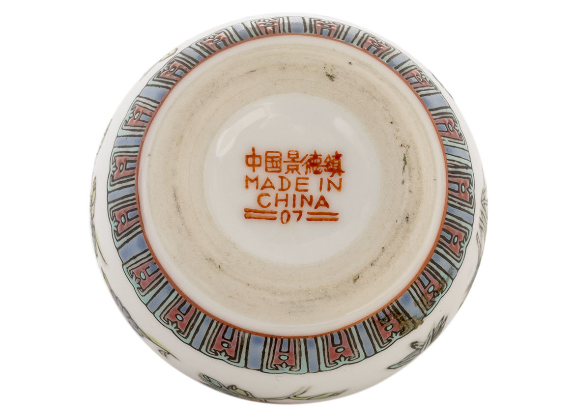Чайница, Китай, середина 20-го века # 43651, фарфор/ручная роспись, 80 мл.