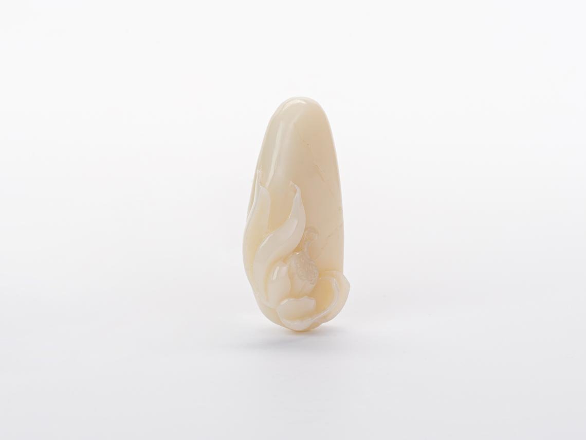 Фигурка "Лотос" # 46156, белый нефрит