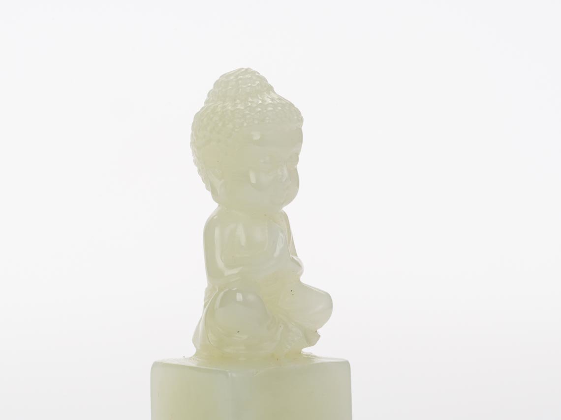 Фигурка "Будда" на пъедестале # 46165, нефрит