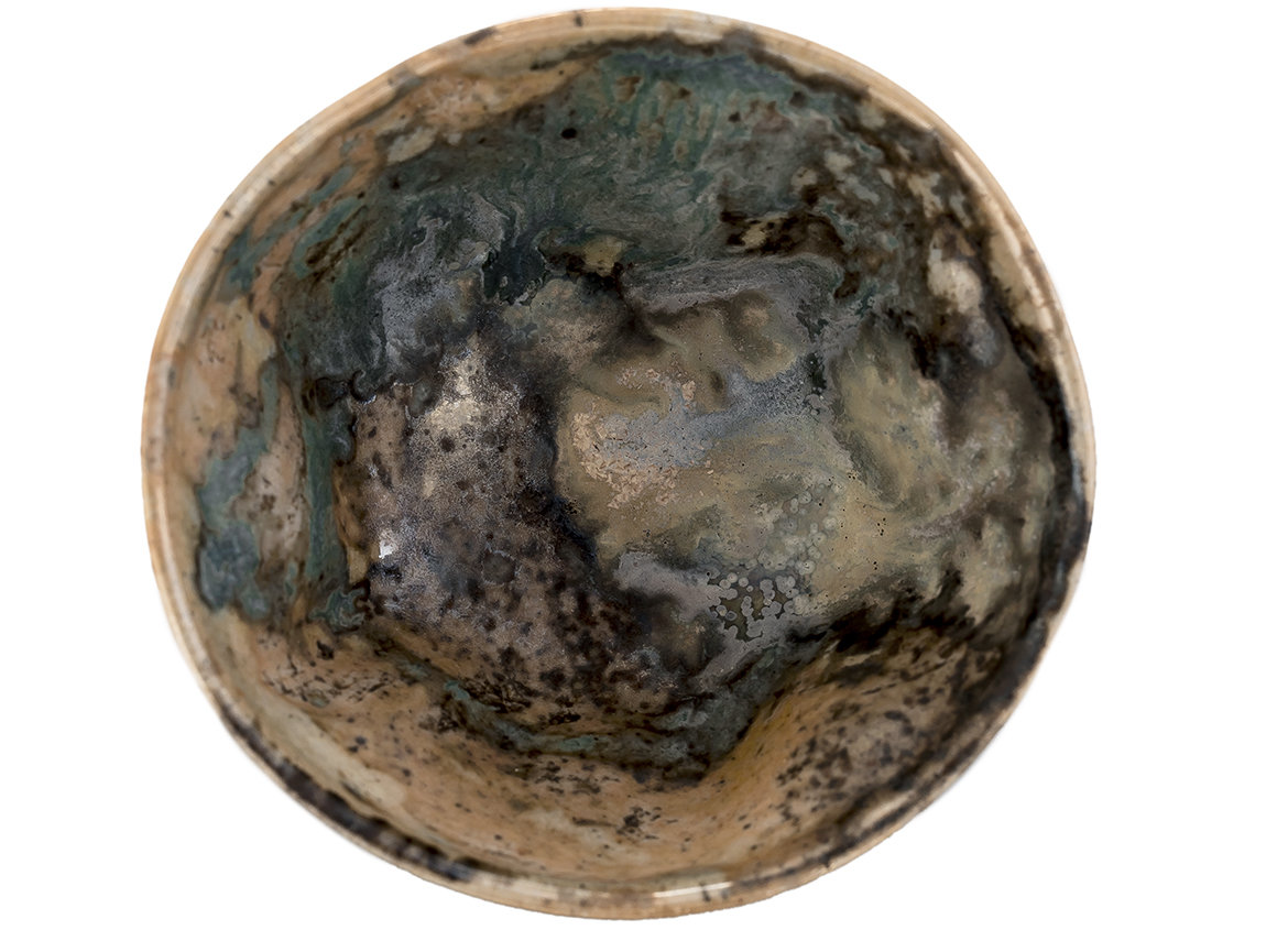 Пиала ручная работа Мойчай, "Ловля рыбы под музыку в стиле Миядзаки и Малых Голландцев" # 47541, дровяной обжиг/керамика/ручная роспись, 93 мл.