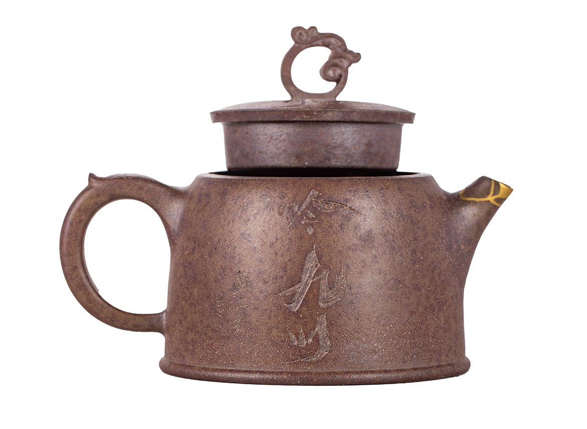 Чайник # 51865, исинская глина, кинцуги, дровяной обжиг, ручная работа, 110 мл.