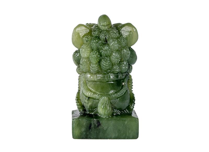 Фигурка # 52745, нефрит