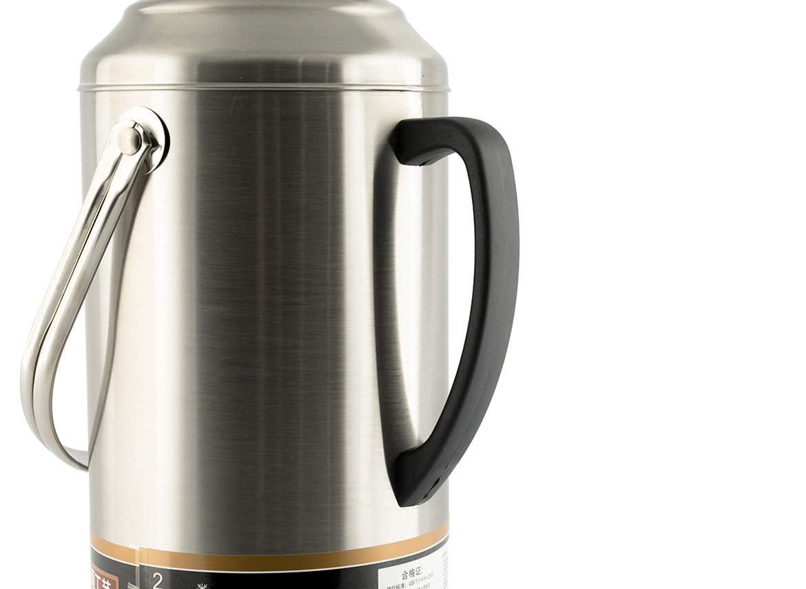 Thermos of metal with a glass bulb # 7884, 3000 ml.
